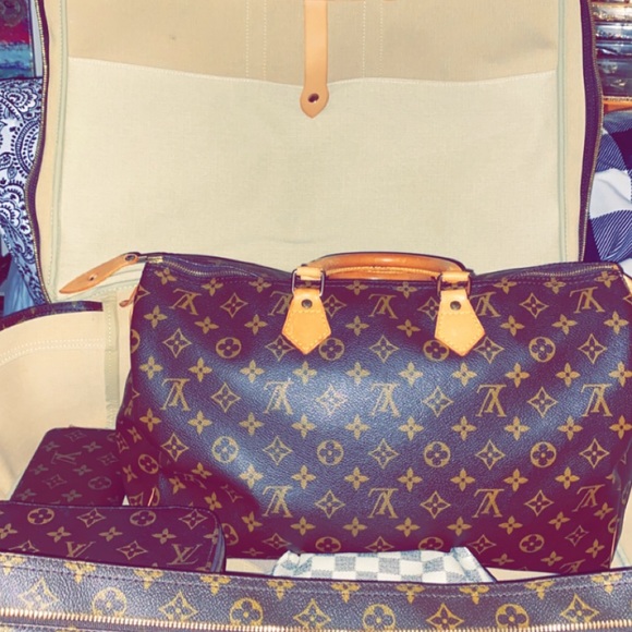 Louis Vuitton travel suitcase rare vintage style to add to your LV collection - Picture 2 of 11